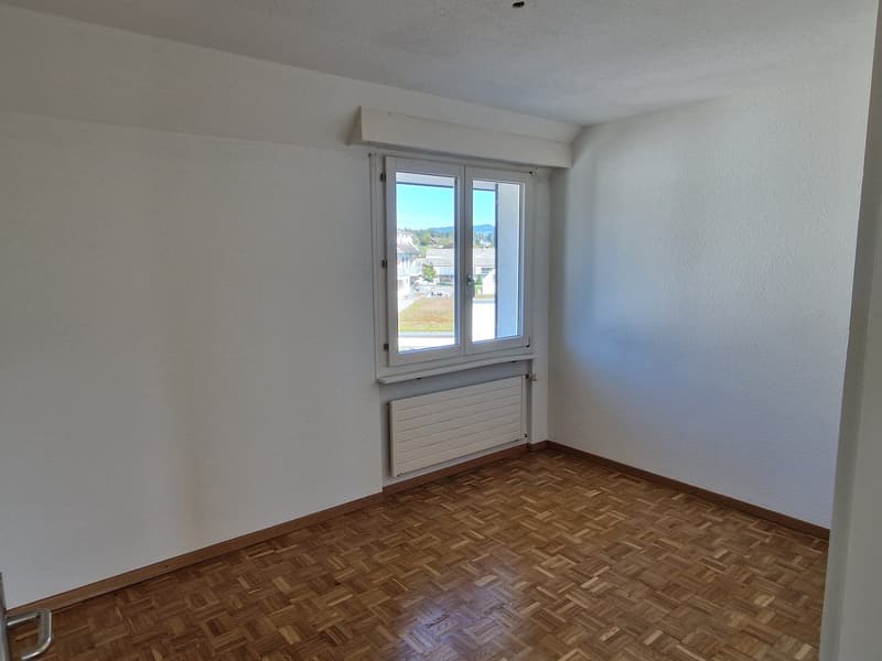 4-Zimmerwohnung an zentraler Lage mit schöner Weitsicht (16)