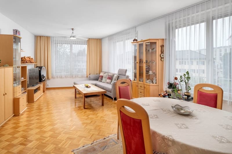 Lieben Sie aussergewöhnliche Grundrisse - Stadtwohnung mit Flair und Minergie-Standard (5)