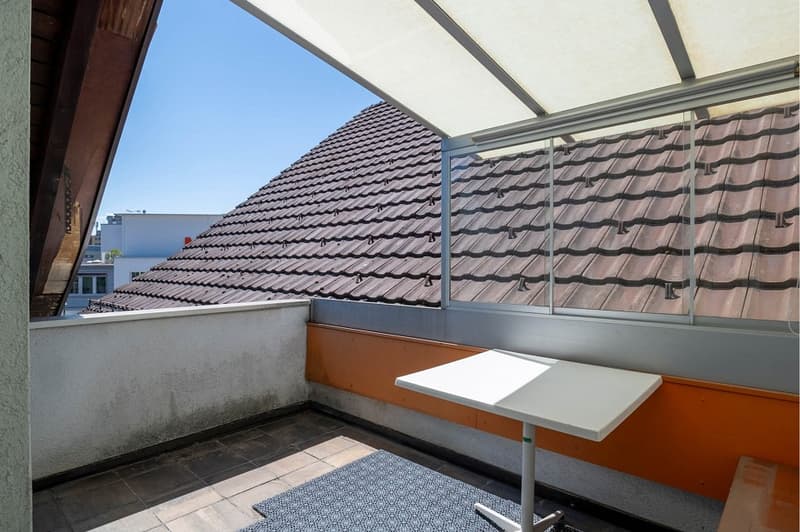 Mitten im Zentrum! Gepflegte Dach-Maisonette-Wohnung (7)