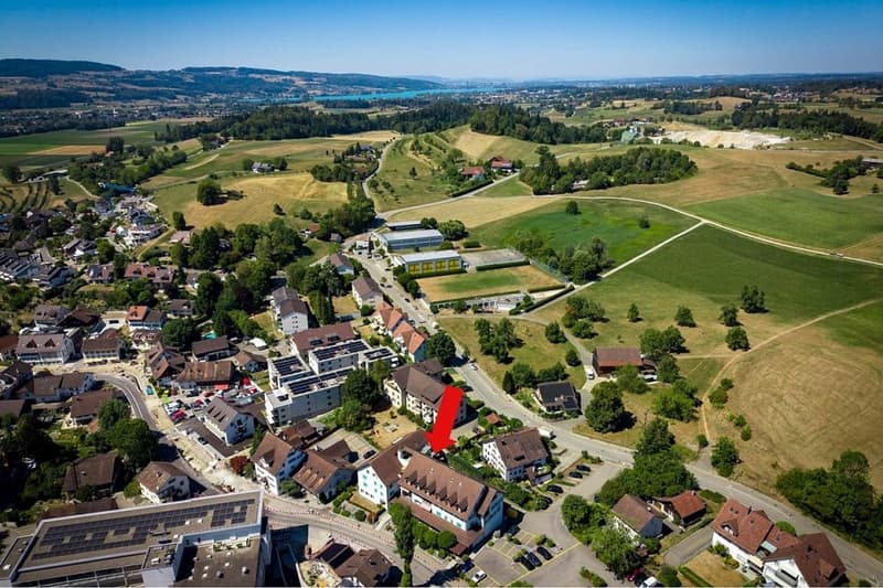Mitten im Zentrum! Gepflegte Dach-Maisonette-Wohnung (2)