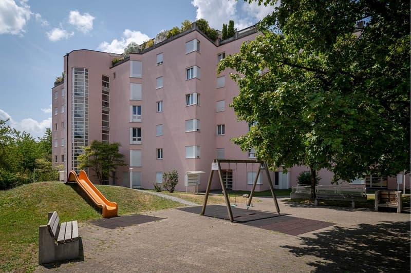 Perfekte Lage! Ruhig, sonnig und Nahe dem Stadtzentrum (im Baurecht) (4)