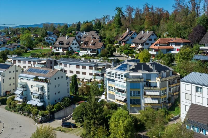 Gehobenes Wohnen an sehr sonniger Lage (2)