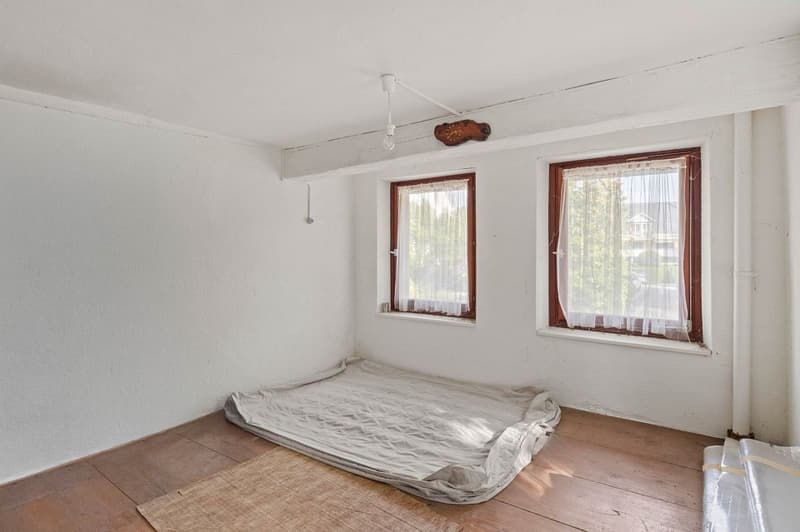 Zum Renovieren an toller Lage (9)