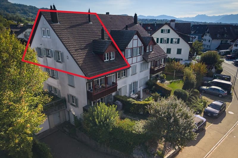 Anlage oder Eigennutzung! Grosszügige Dach-Maisonette-Wohnung mit Garten (1)