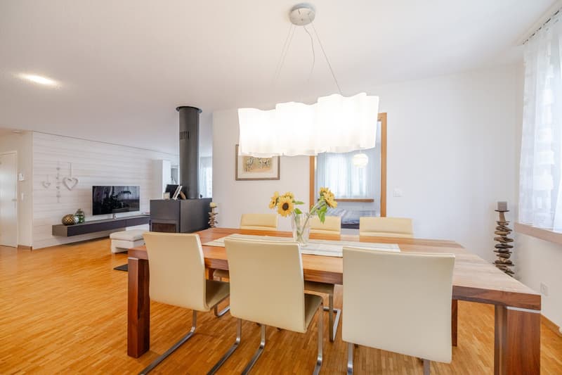 4.5-Zimmer-Wohnung mit Balkon und Garten (4)