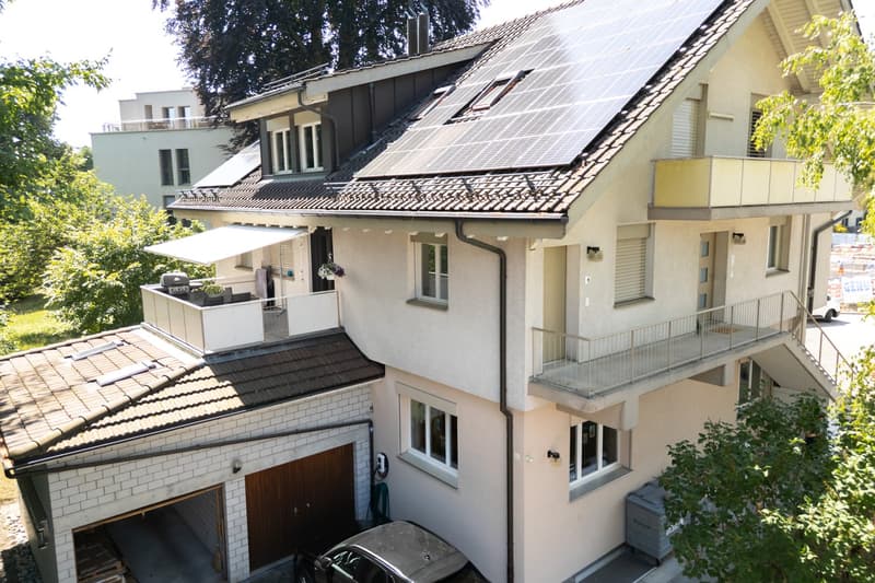 4.5-Zimmer-Wohnung mit Balkon und Garten (10)