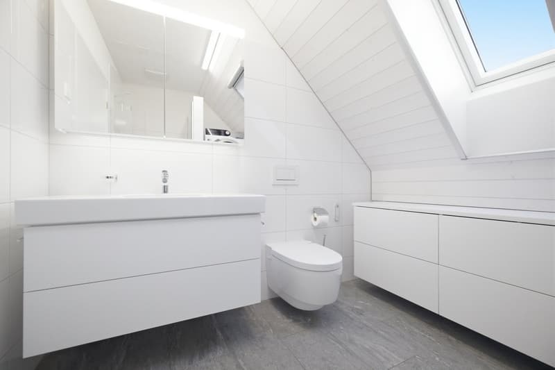 Attraktive 3.5-Zimmer-Dachwohnung an ruhiger Lage (11)