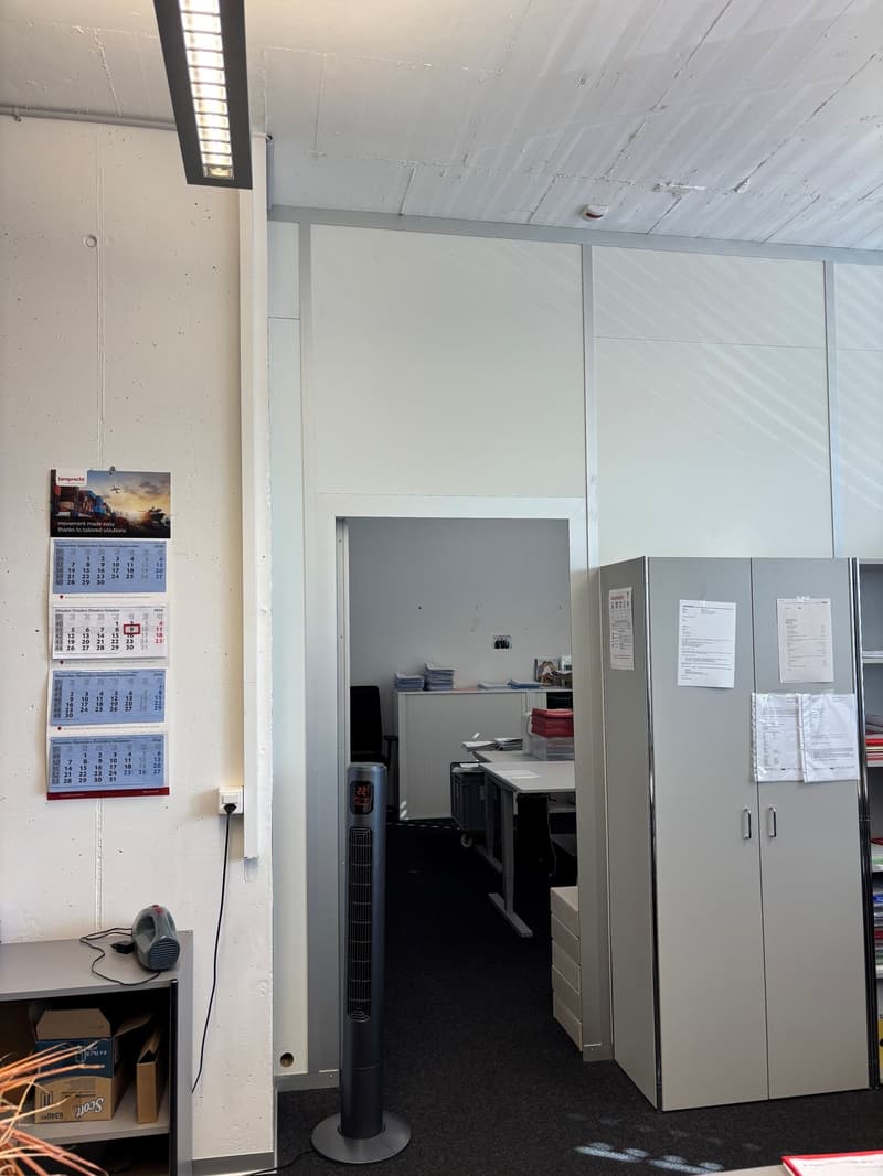 Attraktive Bürofläche mit 86 m² im Gewerbequartier Langhag, Effretikon (5)