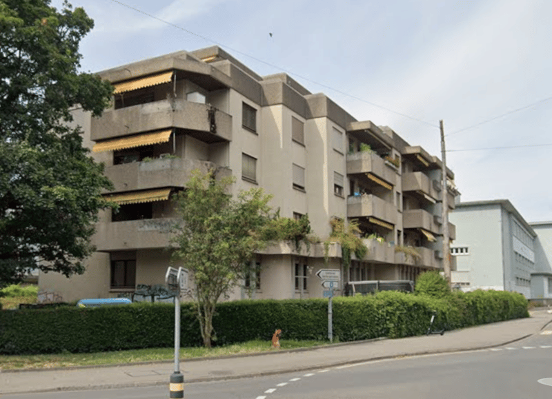 Appartement pratique pour célibataires ou couples! (1)