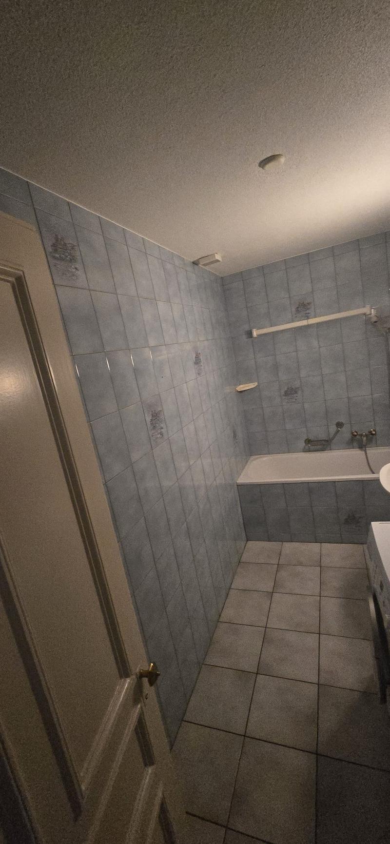 spacieux appartement de 3,5 pièces en plein centre de Le Locle (16)