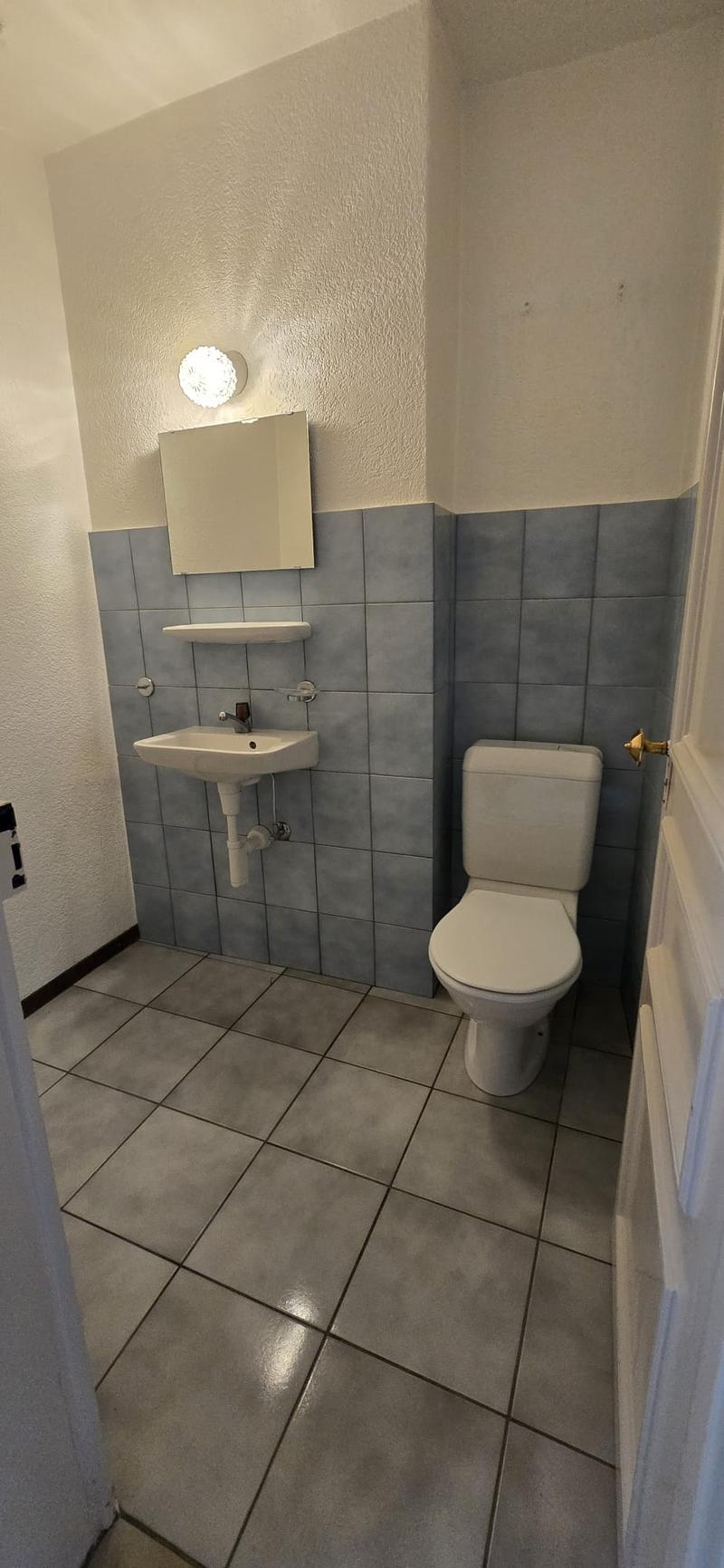 spacieux appartement de 3,5 pièces en plein centre de Le Locle (15)