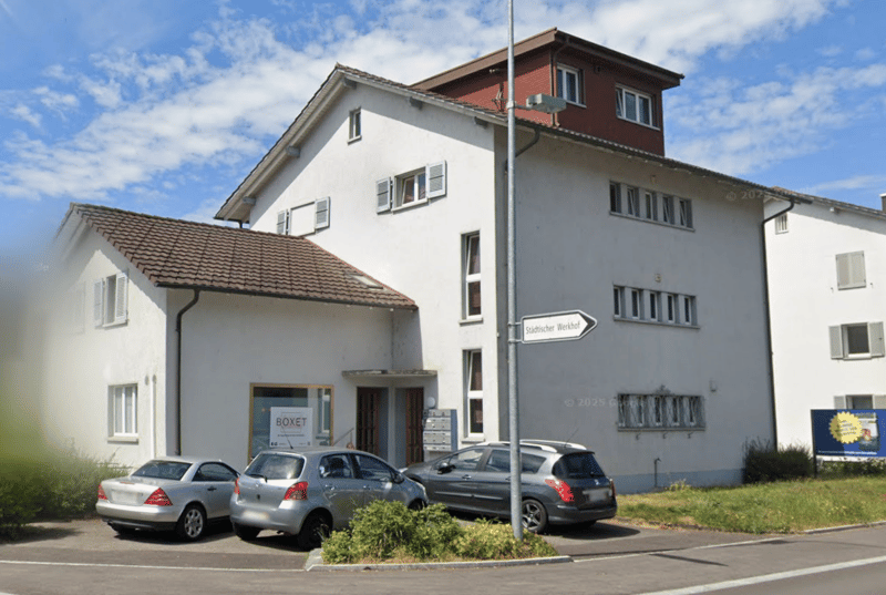 Charmante 4.5-Zimmer-Wohnung mit Balkon und Parkplatz in Langenthal (1)
