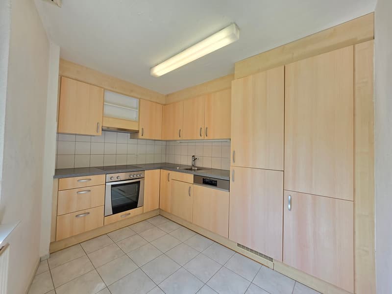 Charming 4.5-room apartment at Lindenplatz in Schaffhausen (3)