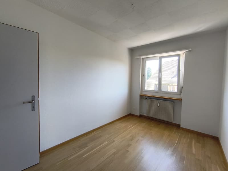 Appartement de 3 pièces lumineux dans un quartier calme de Frenkendorf (12)
