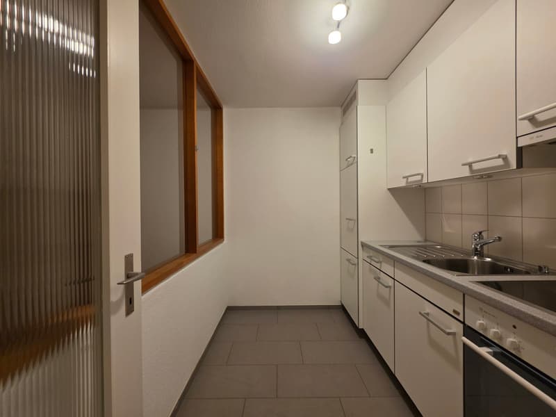 Delizioso appartamento di 3 camere disponibile immediatamente (4)
