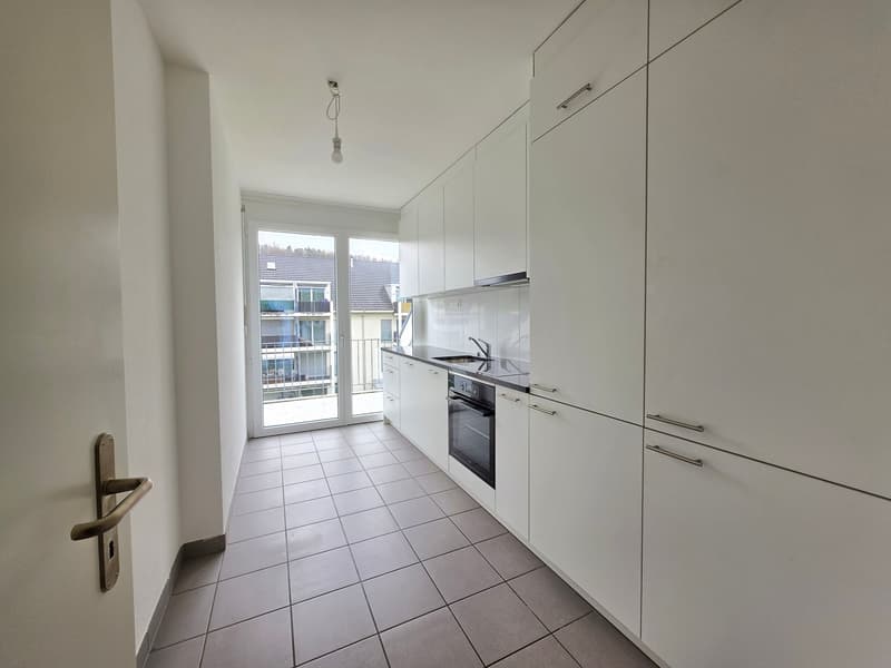 Spacious 3.5-room apartment for rent in a central location (3)