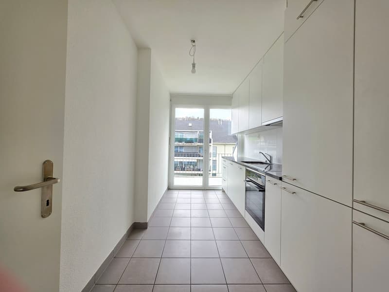 Spacious 3.5-room apartment for rent in a central location (2)