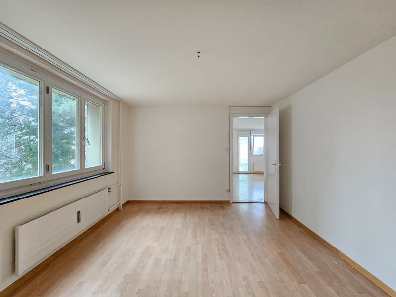 Renovated 3.5-room apartment with balcony in Herisau (9)