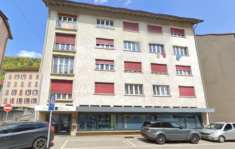 Beautiful 4.5-room apartment renovated in Saint-Imier (1)