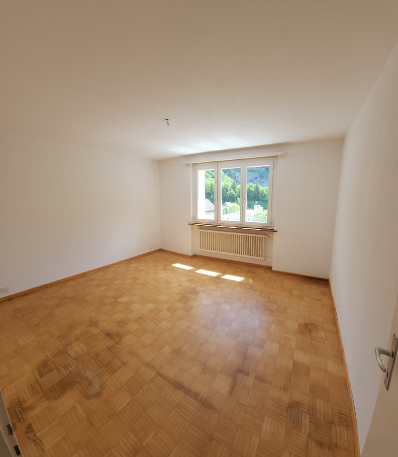 Three-room apartment with plenty of light for rent in Péry - fully renovated (13)