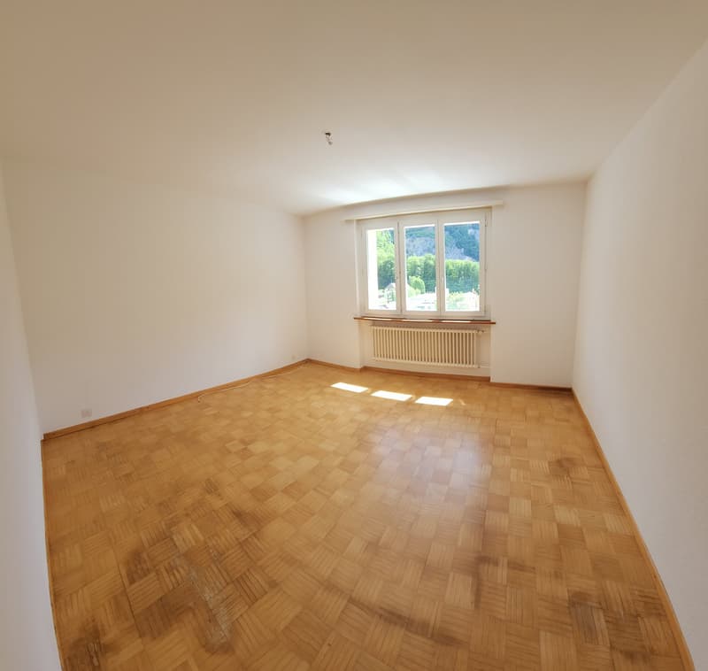 Three-room apartment with plenty of light for rent in Péry - fully renovated (11)