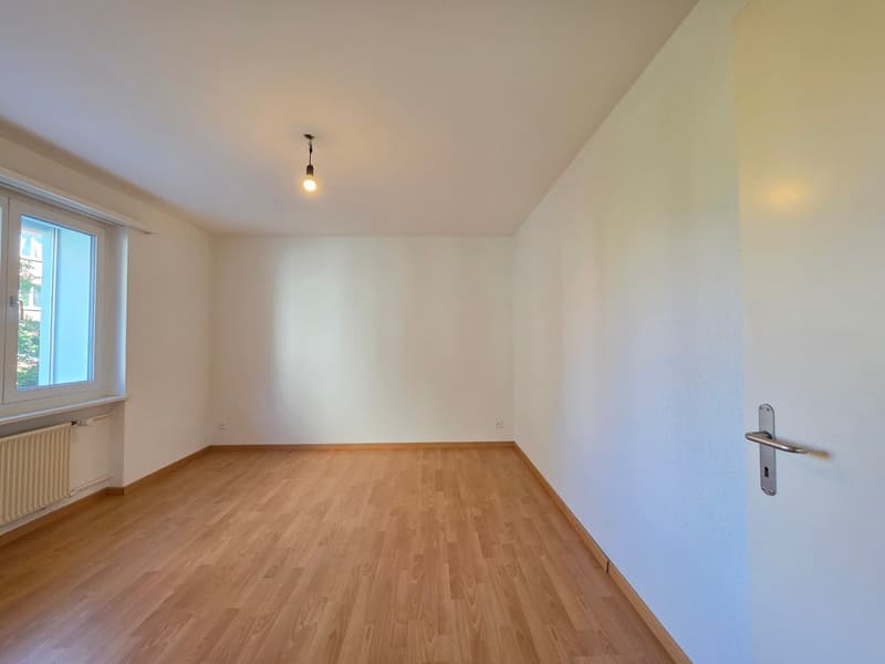 Appartamento moderno di 3.5 locali in affitto in una zona residenziale centrale (8)