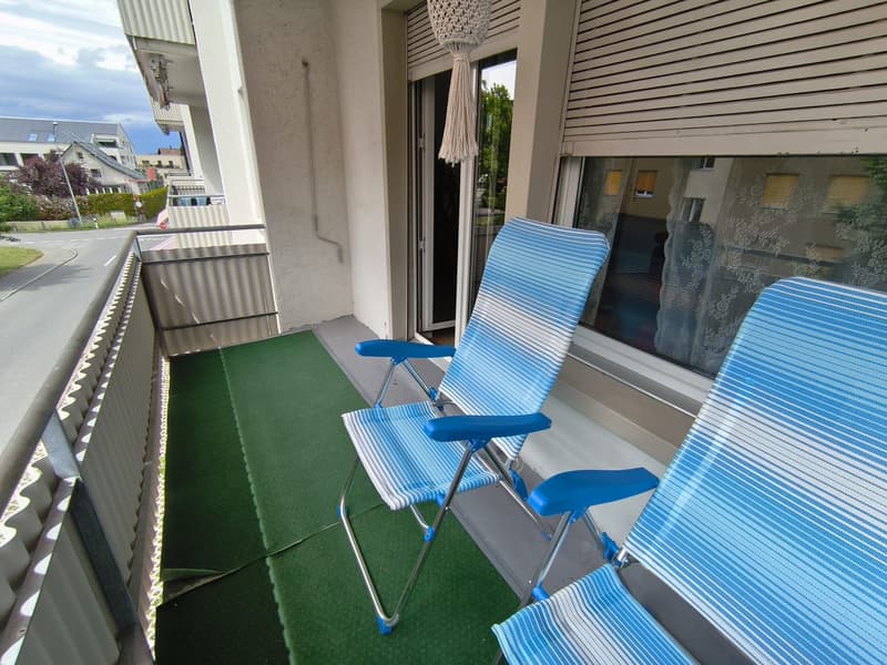 Appartement confortable de 3,5 pièces avec balcon dans un quartier calme à louer (24)