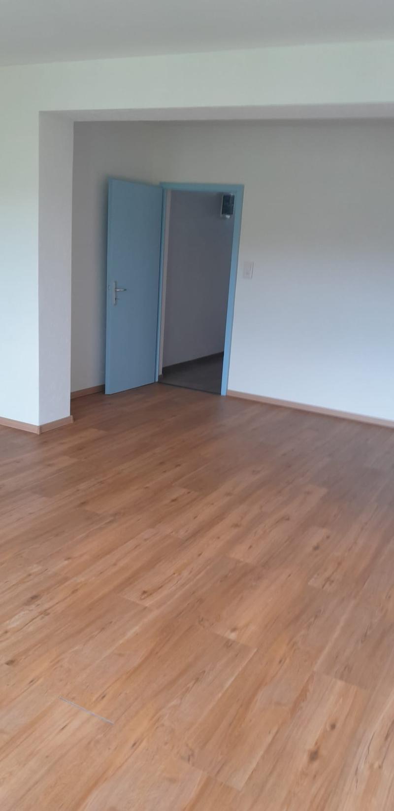 Charmantes Studio mit schönem Blick in Le Locle (6)