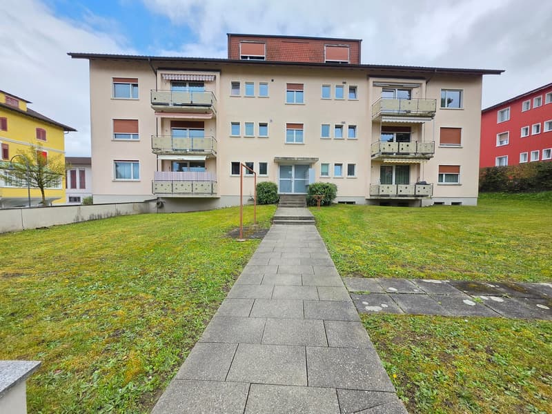 Bright 3-room apartment with balcony in Rorschach – available immediately (1)