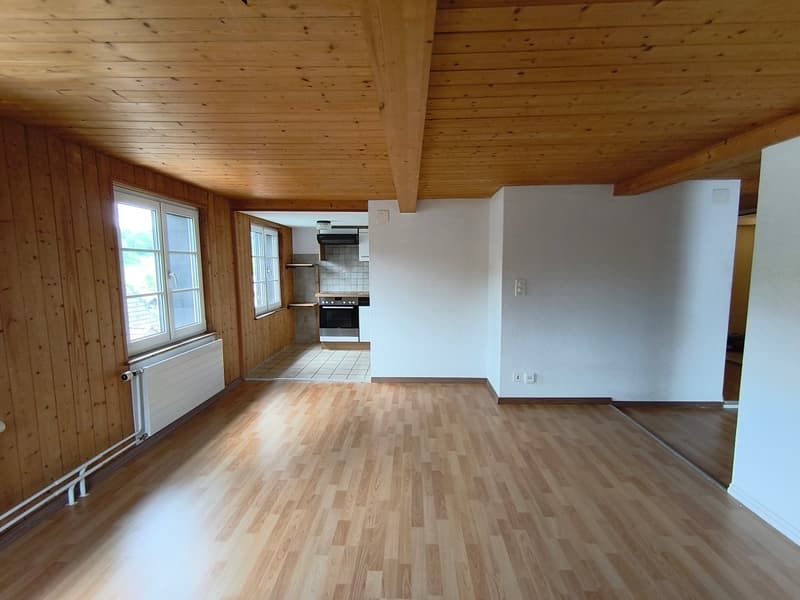 Affascinante appartamento 2.5 locali con balcone a Herisau! (3)