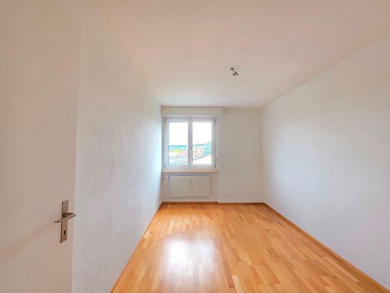 Charmant appartement 4.5 pièces à Büren an der Aare avec balcon et vue ! (13)
