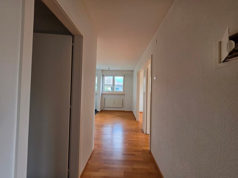 Charmant appartement 4.5 pièces à Büren an der Aare avec balcon et vue ! (15)
