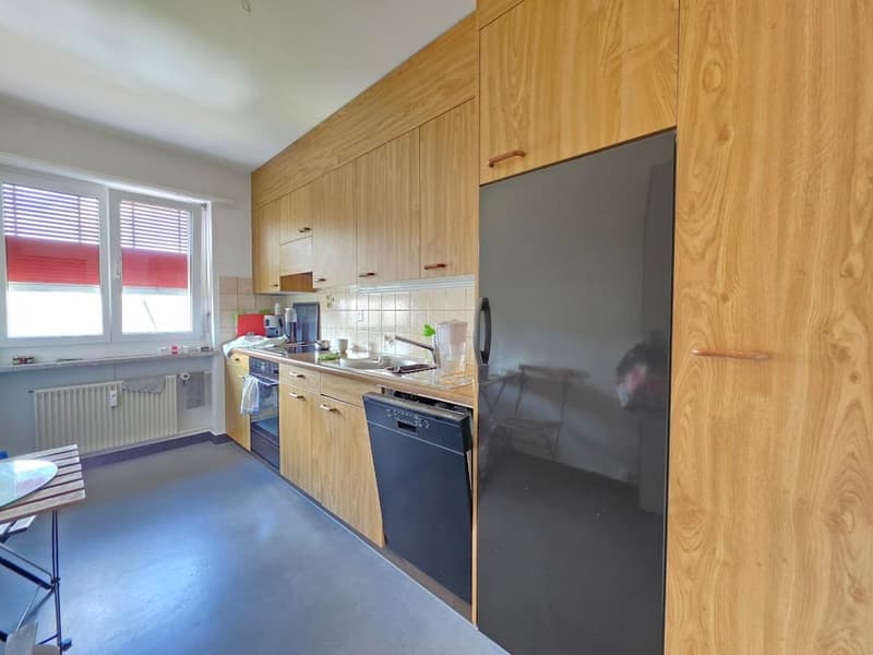 Helle 4-Zimmer-Wohnung in ruhiger Lage von Frenkendorf (3)