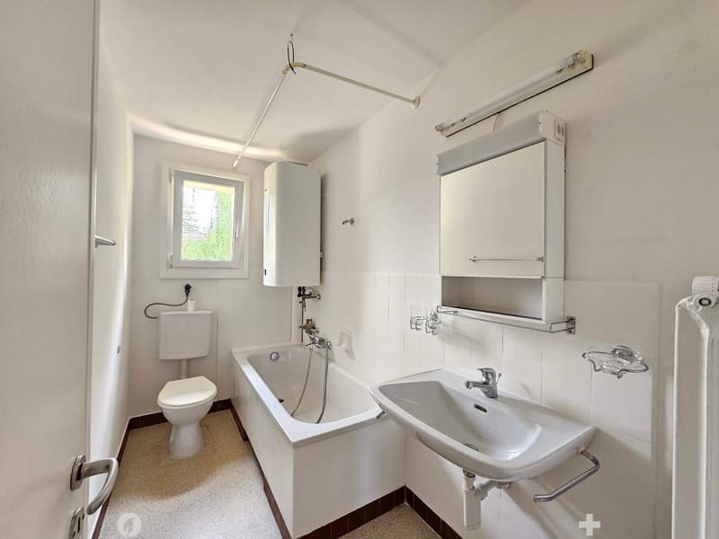 Helle 3-Zimmer-Wohnung an ruhiger Lage in Biel (4)