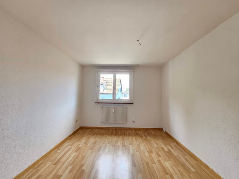 Appartement de 3 pièces lumineux dans un quartier calme à Biel (6)