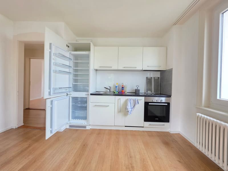 Charming 2.5-room apartment with a view of Rorschacher Bucht! (2)