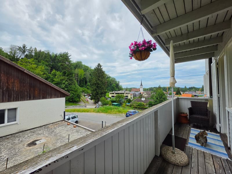 Bright, well-maintained 4.5-room apartment with balcony! (12)