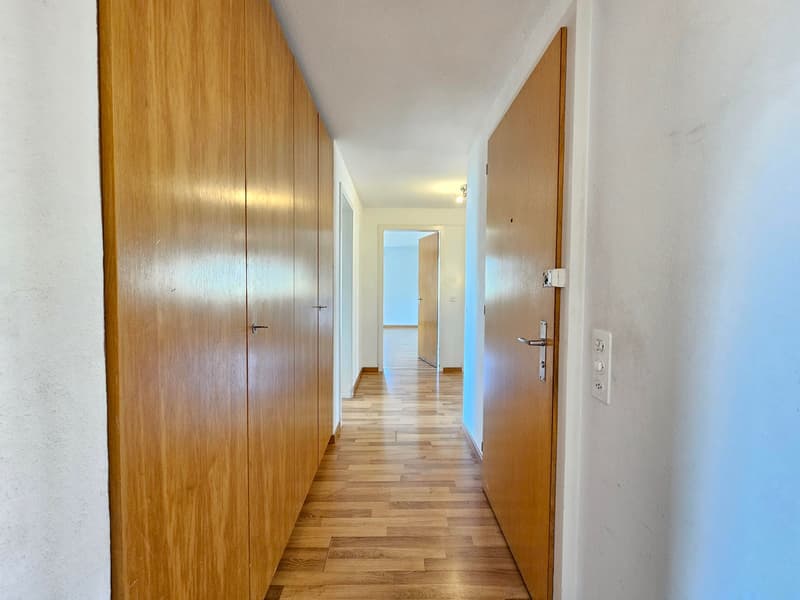Grosszügige und gepflegte 5,5-Zimmer-Wohnung mit drei Balkonen in Toplage! (17)