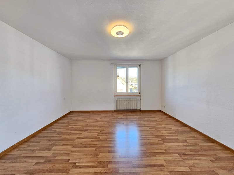 Grosszügige und gepflegte 5,5-Zimmer-Wohnung mit drei Balkonen in Toplage! (10)