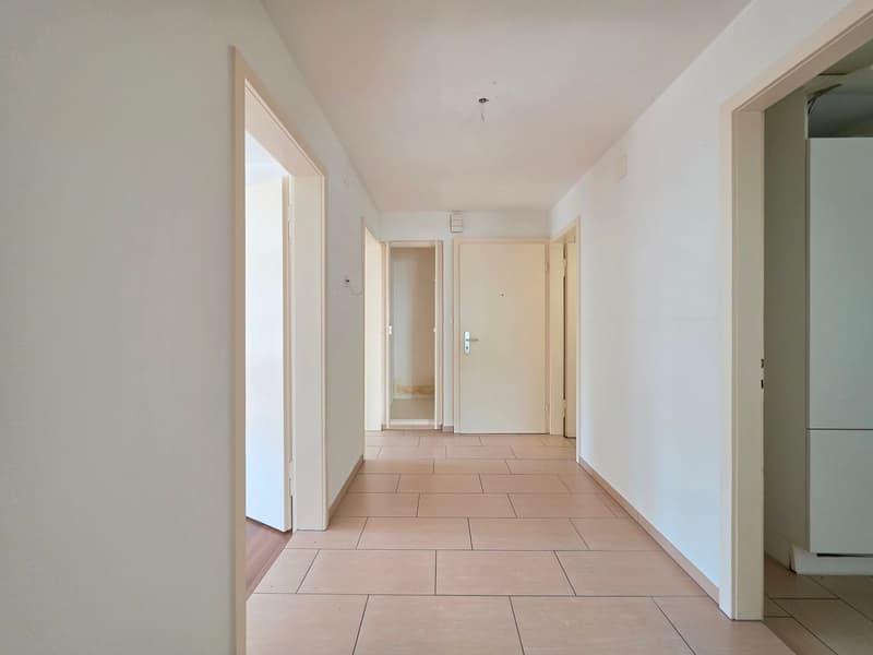 Appartamento 4 locali luminoso con balcone a Olten (13)