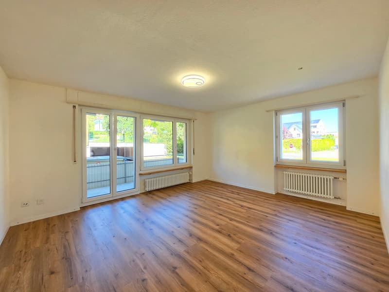 Appartamento luminoso 4.5 locali con balcone disponibile immediatamente! (11)