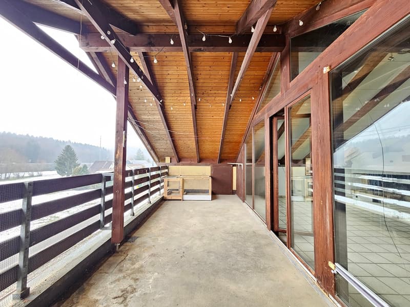 3.5-Room-Balcony-Attic Apartment in a Green Setting! (14)