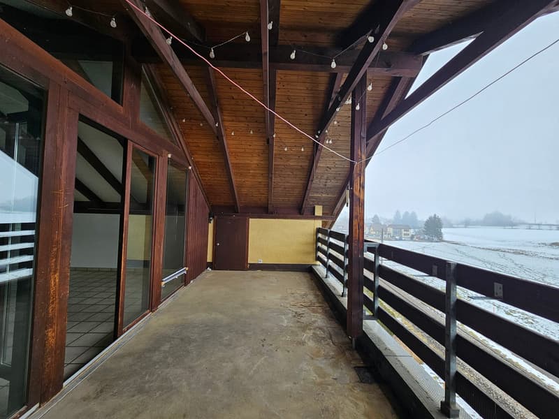 3.5-Room-Balcony-Attic Apartment in a Green Setting! (13)