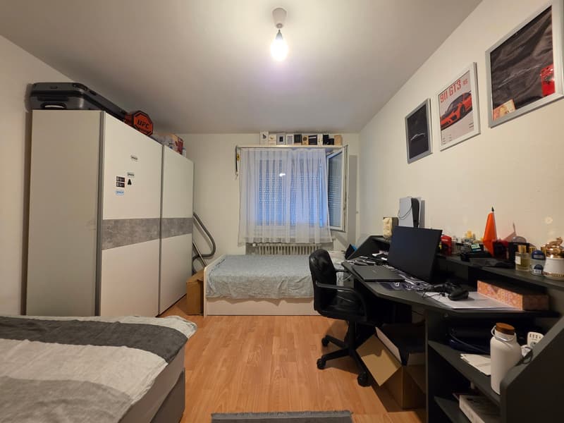 Gemütliche 3.5-Zimmerwohnung mit liebvollem Charme mit Balkon! (9)