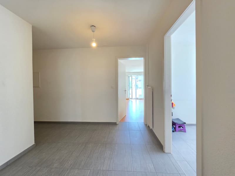 Moderne 3.5 ZWG an zentraler Wohnlage zu vermieten (11)