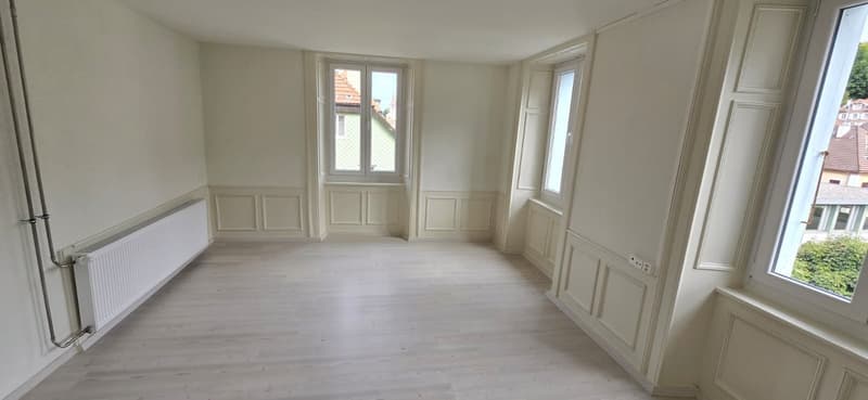 Spacieux appartement de 3.5 pièces au cœur du Locle, rénové (7)