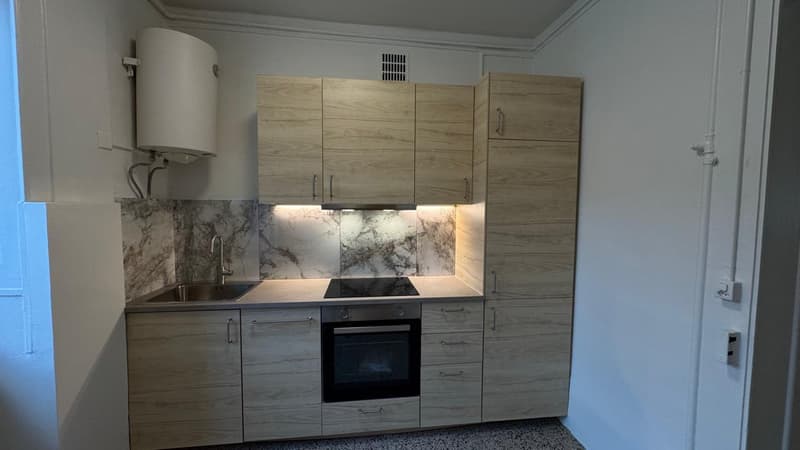 Charmant appartement de 3 pièces au cœur du Locle (9)