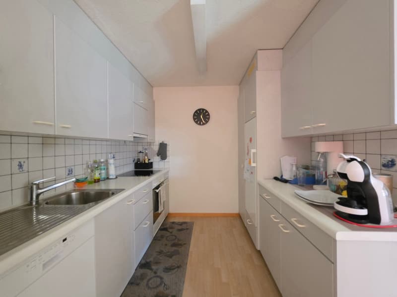 Charmante 3.5 Zimmer Wohnung mit Balkon (1)