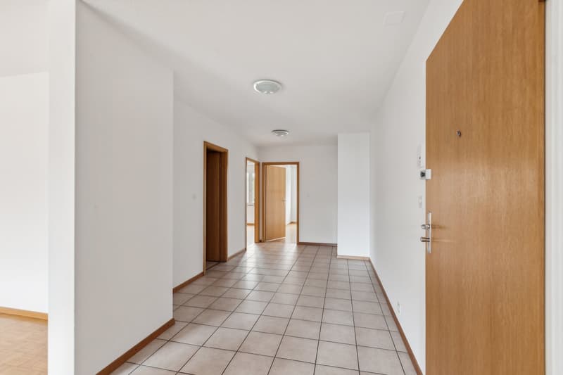 Appartement 3 pièces lumineux avec balcon et vue à La Chaux-de-Fonds (4)