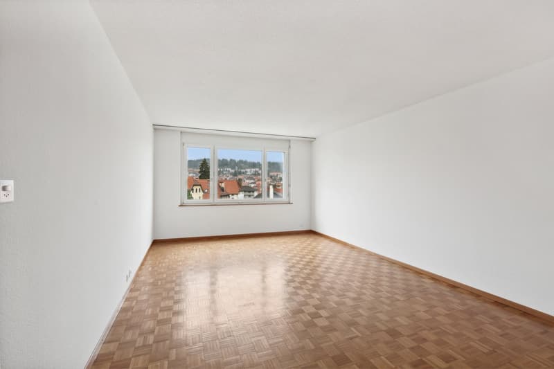 Appartement 3 pièces lumineux avec balcon et vue à La Chaux-de-Fonds (6)